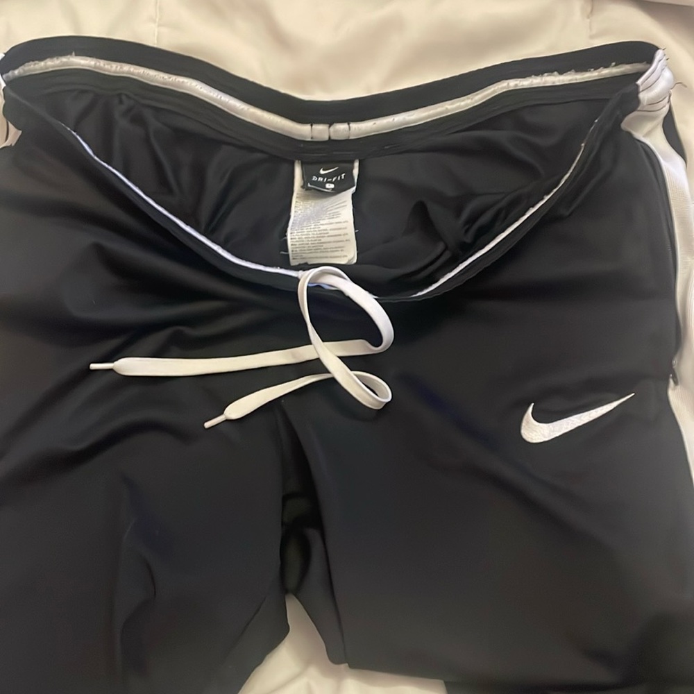 Very nice mens large Nike jogging pants